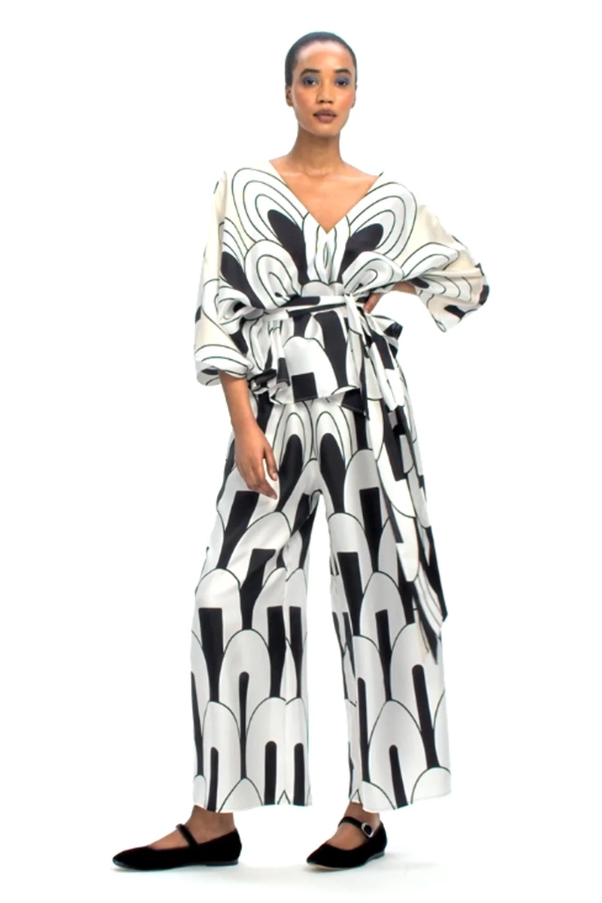 Chiaro Canvas Monochrome Blooms: Womens Co-ord Set